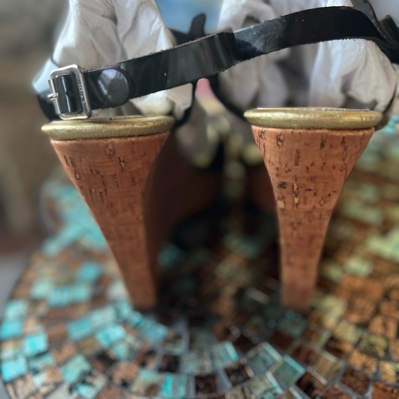 Michael Kors  Black patten wedge sandals - Picture 11 of 11